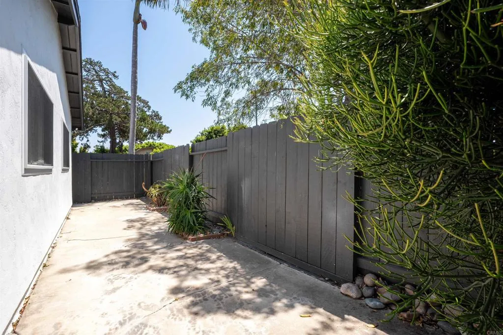main property photo 64