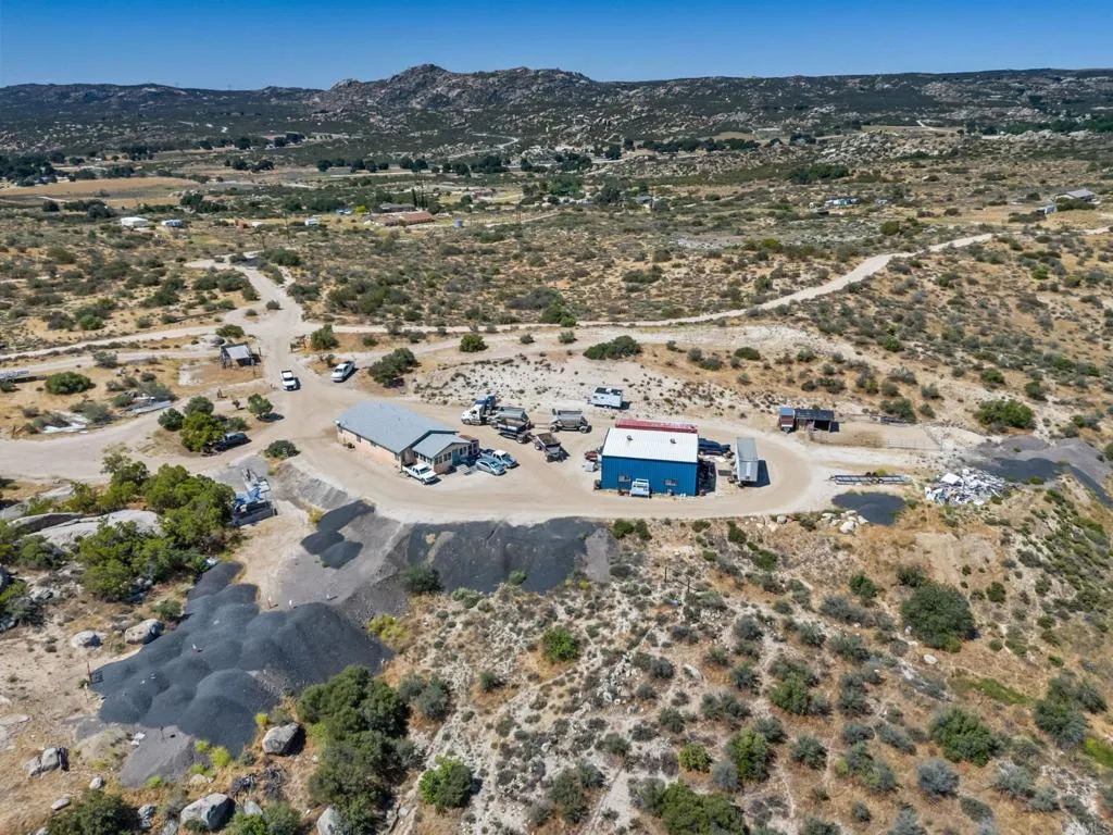 main property photo 51