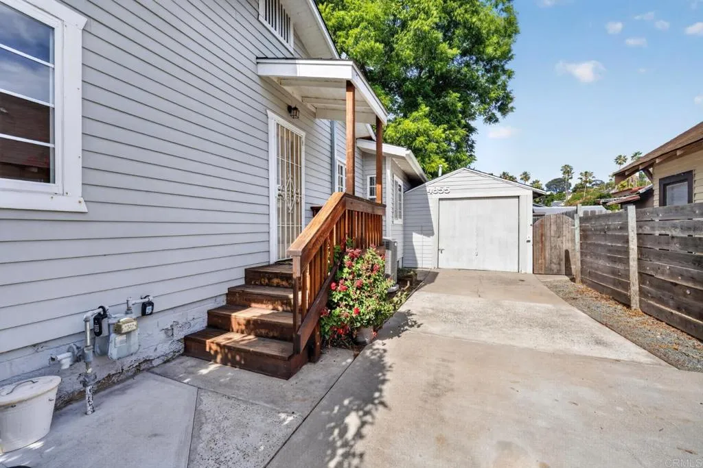 main property photo 51