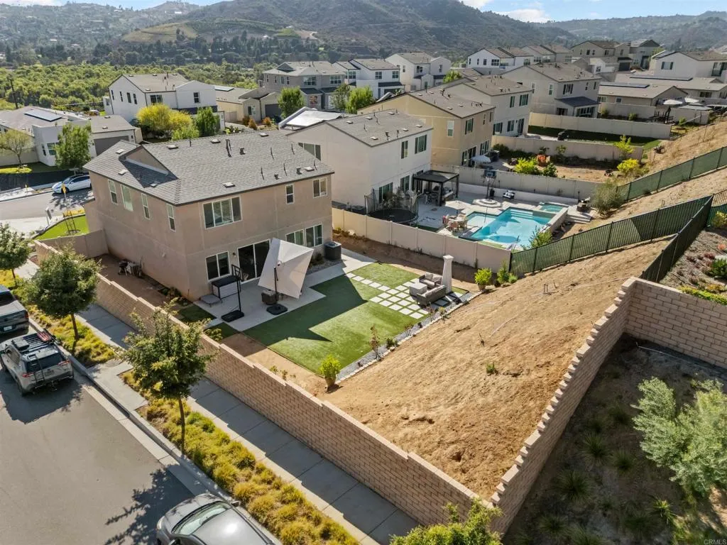 main property photo 44