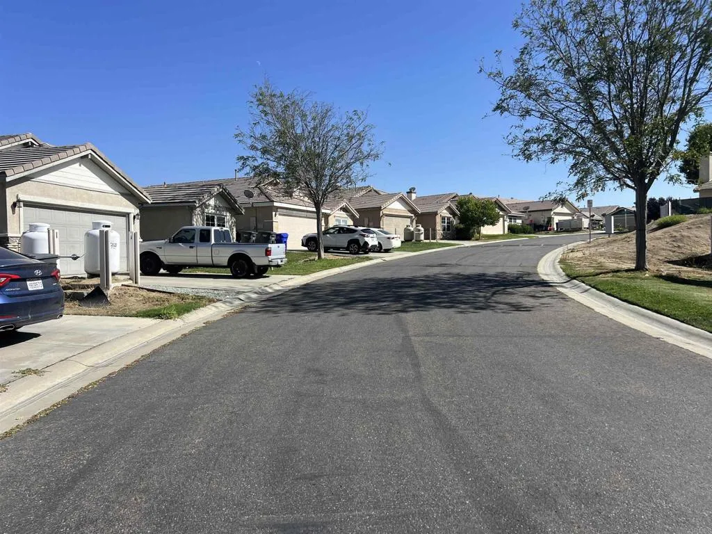 main property photo 58