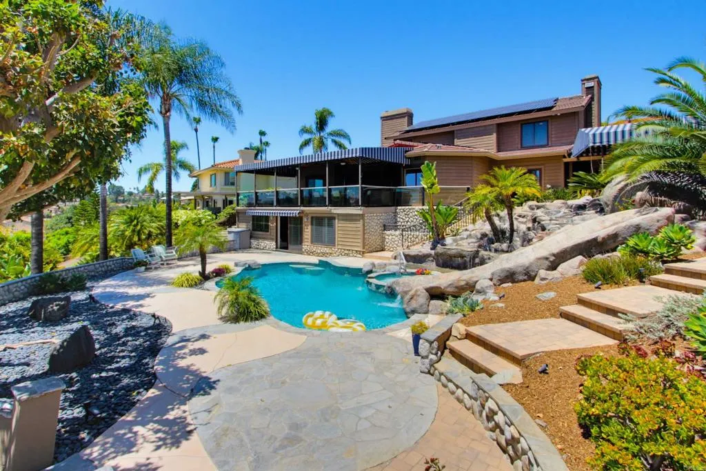 main property photo 47