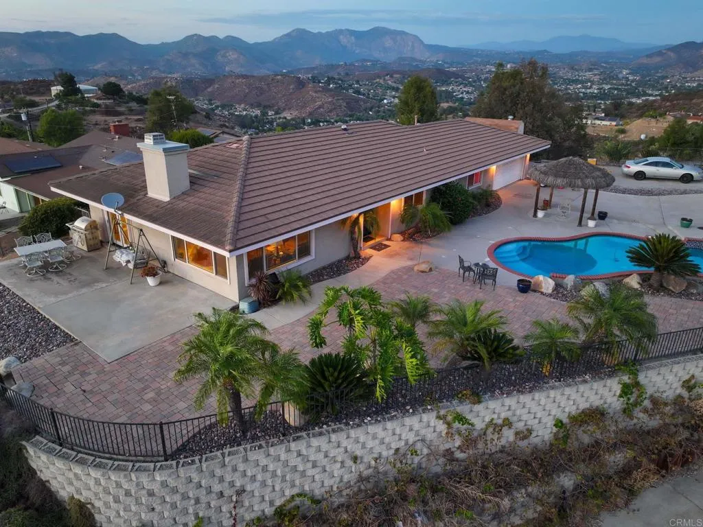 main property photo 43