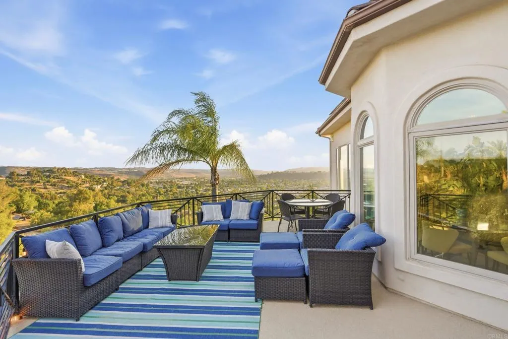 main property photo 51
