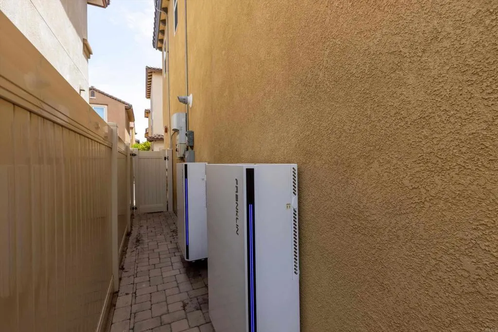main property photo 60