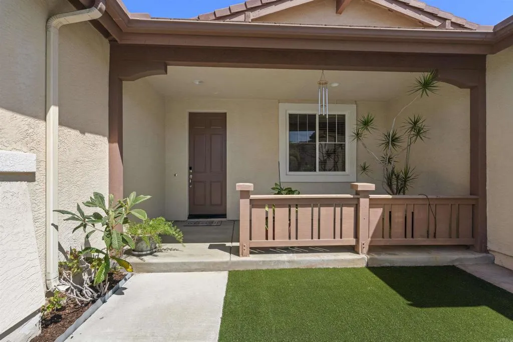 main property photo 6