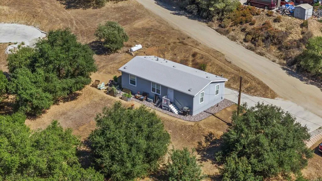 main property photo 66