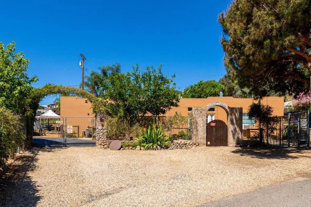 main property photo 36