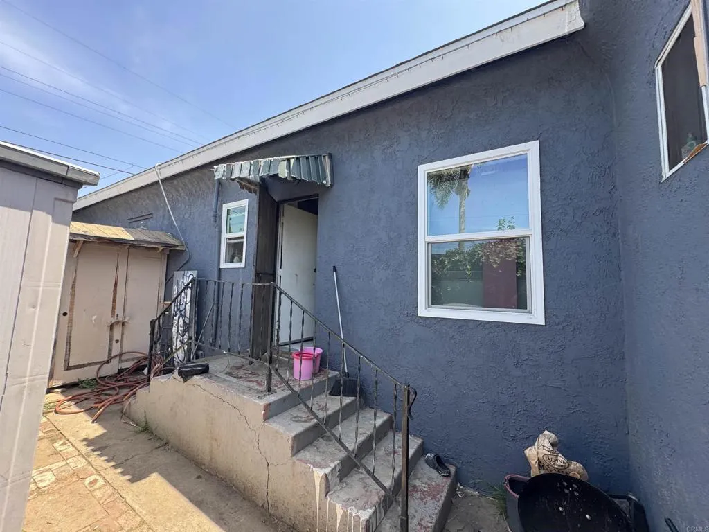 main property photo 6