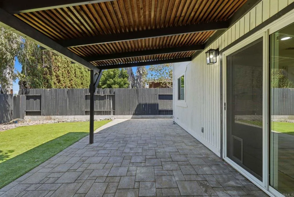 main property photo 66