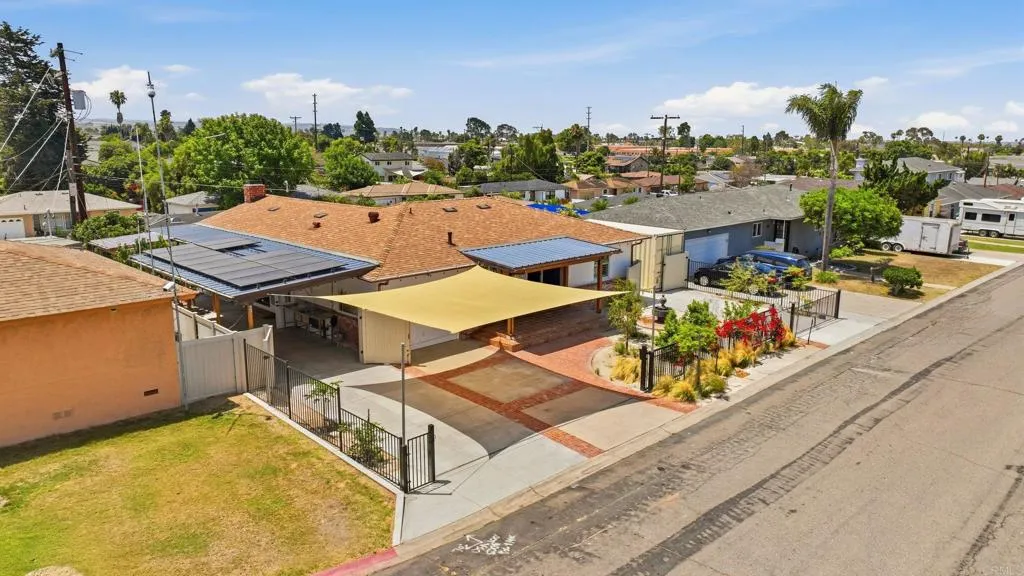 main property photo 60