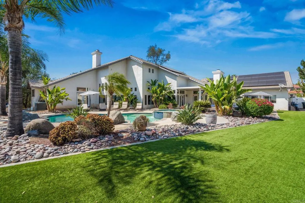 main property photo 3