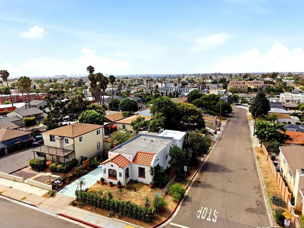 main property photo 35