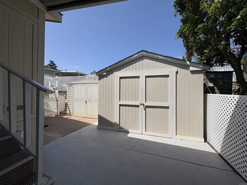 main property photo 56