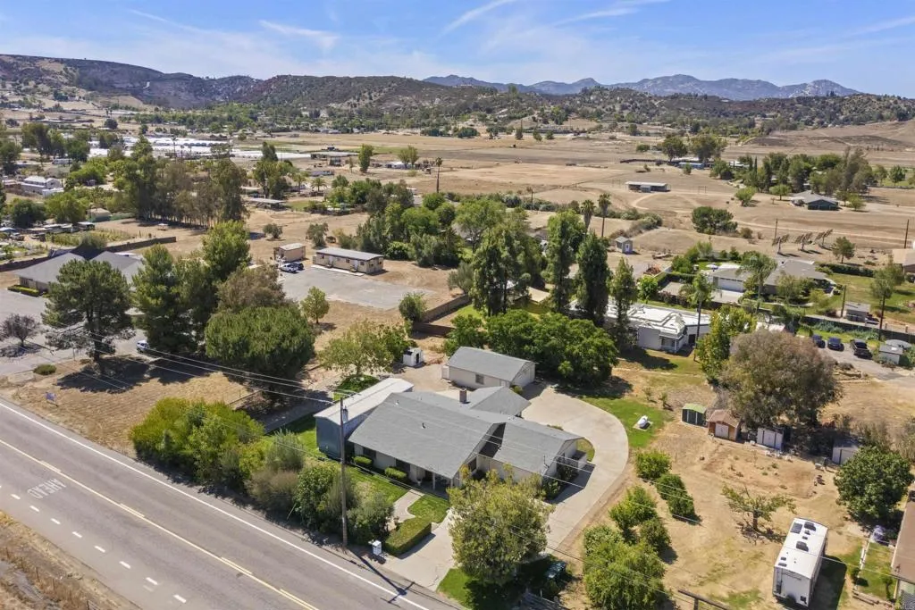 main property photo 41