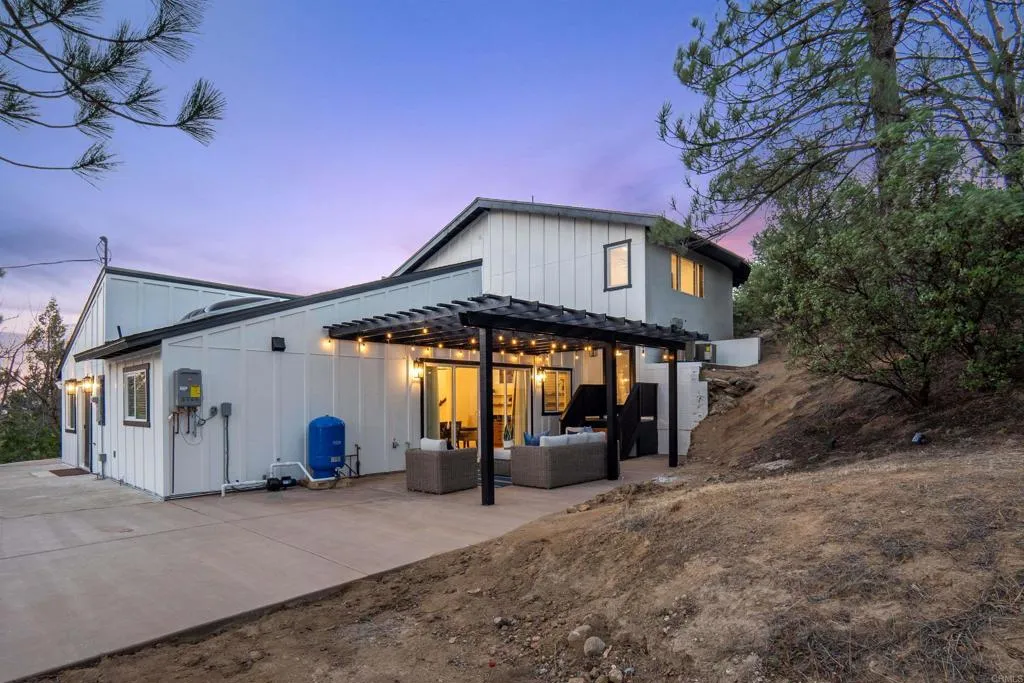 main property photo 64