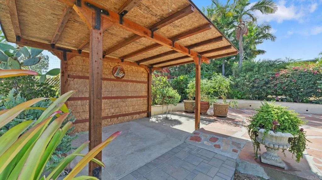 main property photo 36
