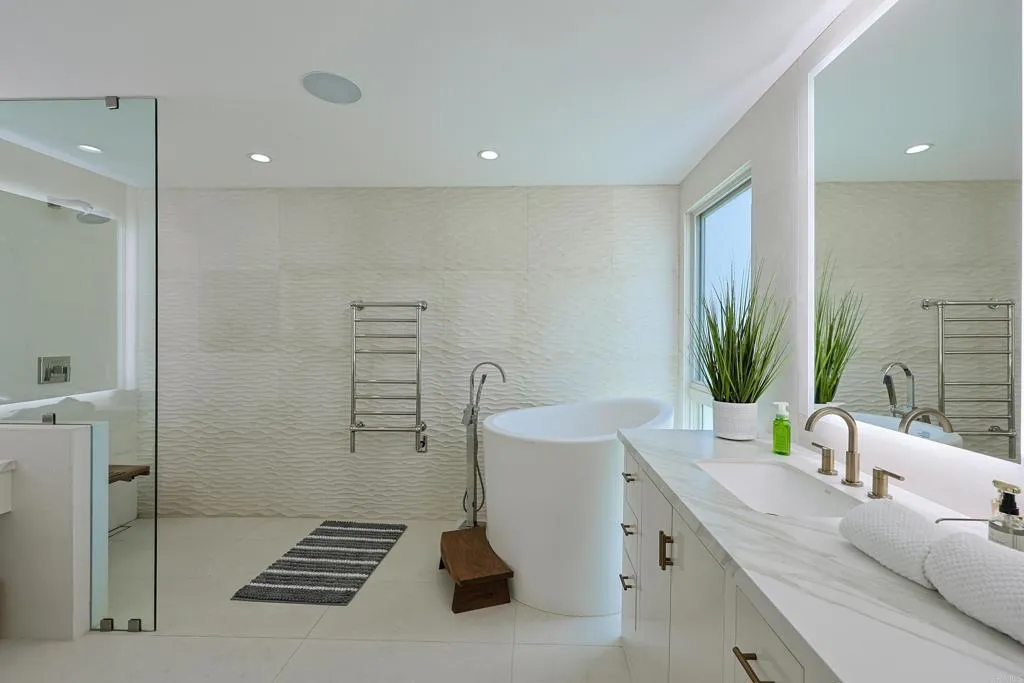 main property photo 64
