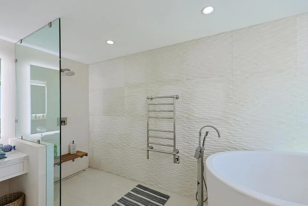 main property photo 65