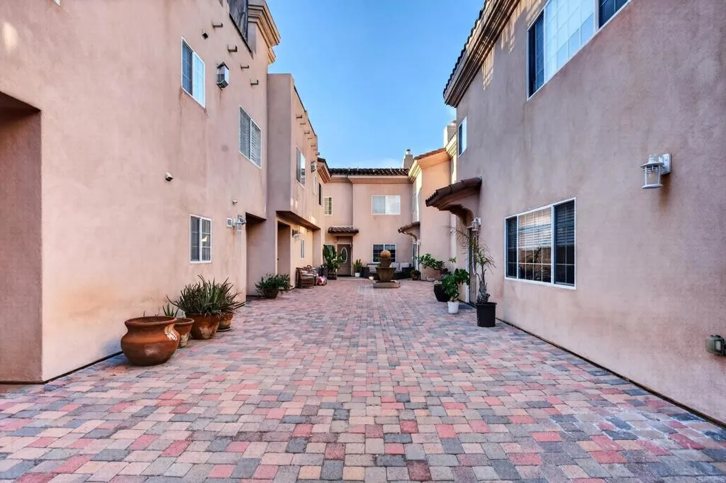 main property photo 48