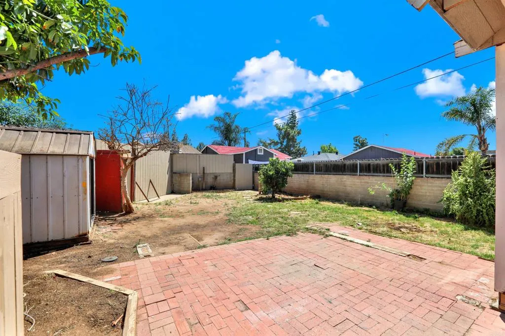 main property photo 49