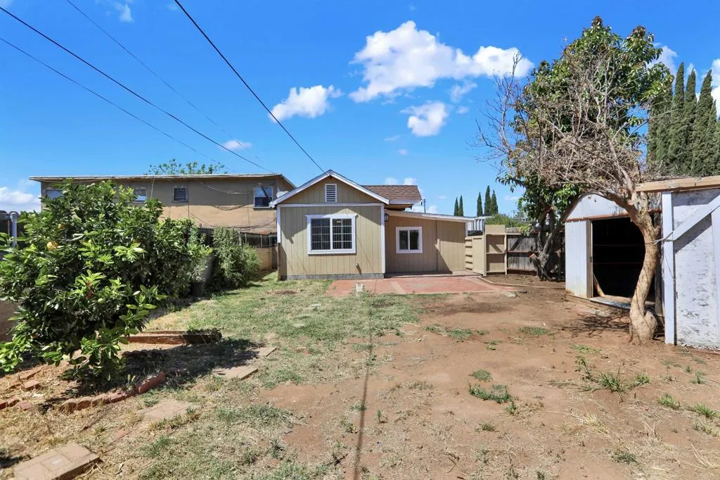 main property photo 51
