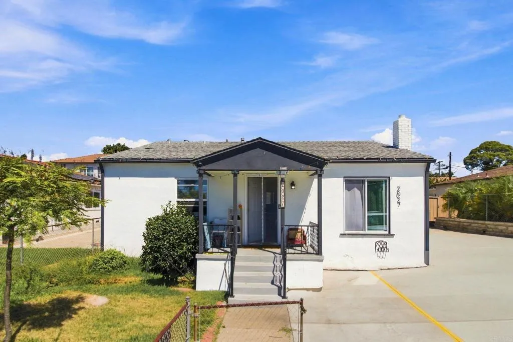 main property photo 3