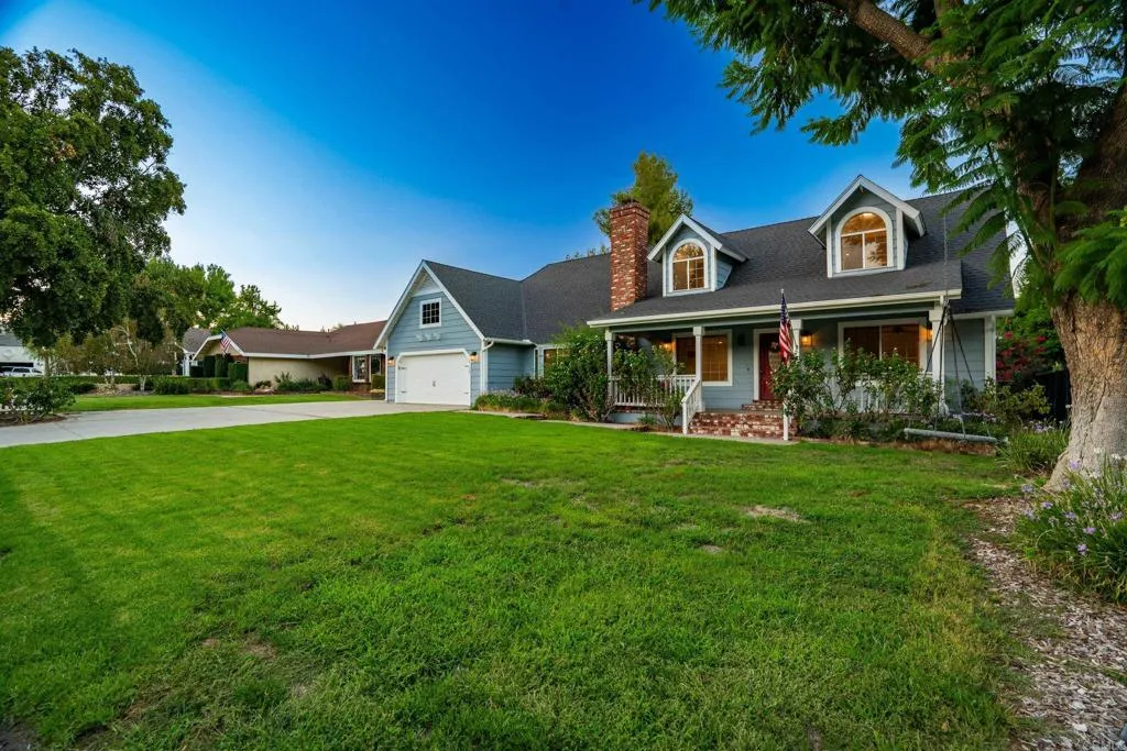 main property photo 1