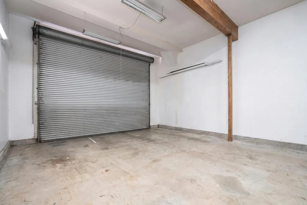 main property photo 51