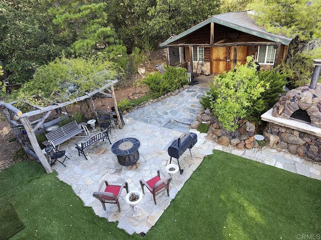 main property photo 32