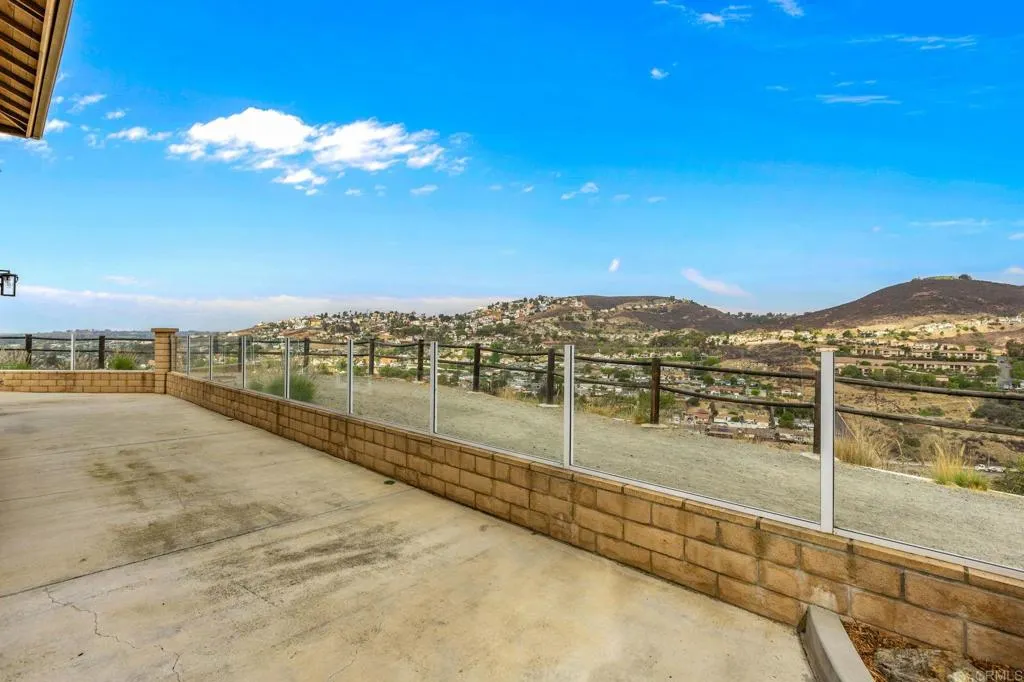 main property photo 50