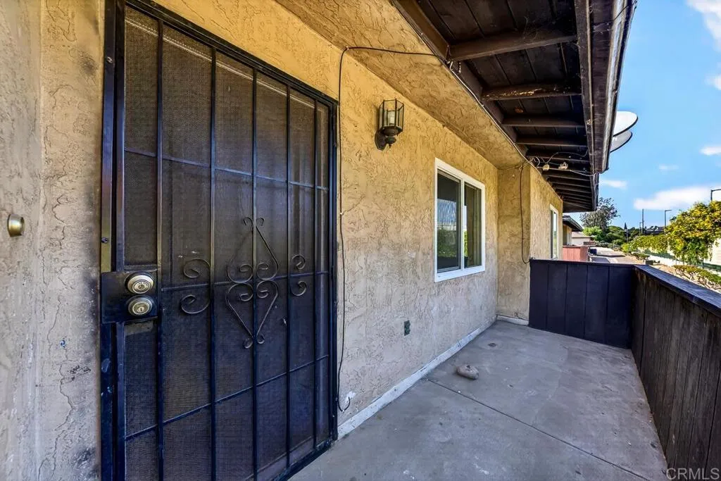 main property photo 22