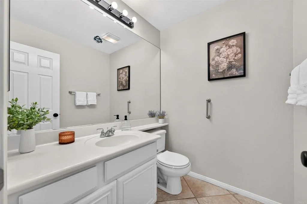 main property photo 64