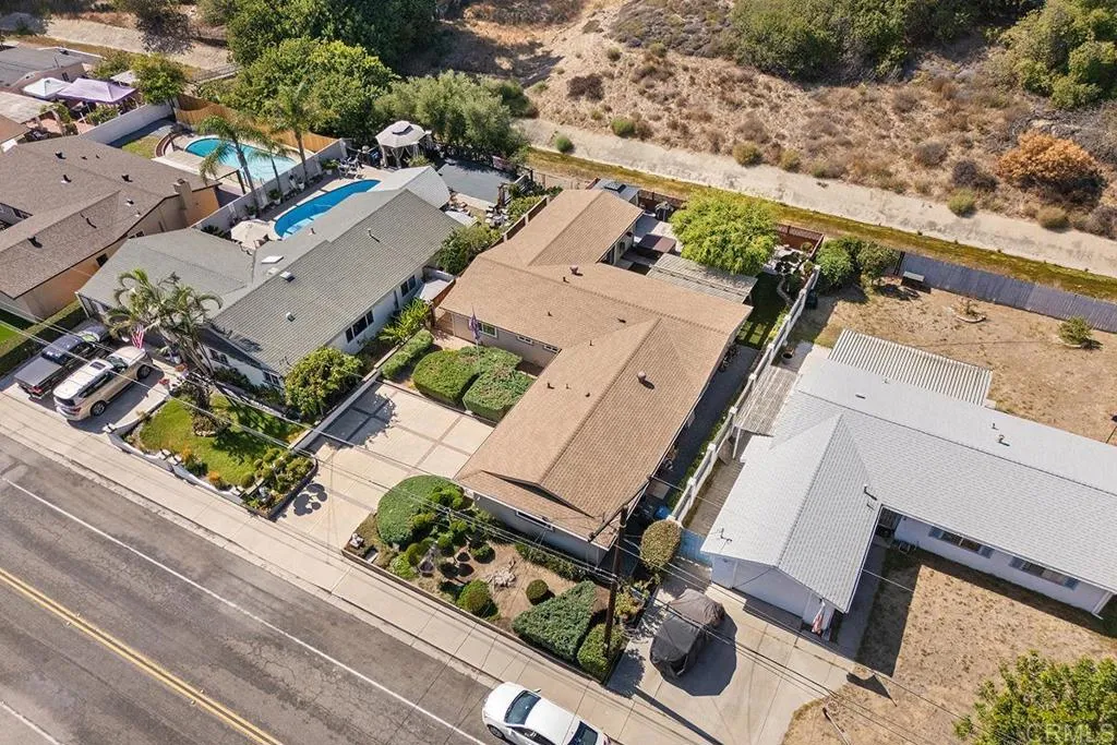 main property photo 107
