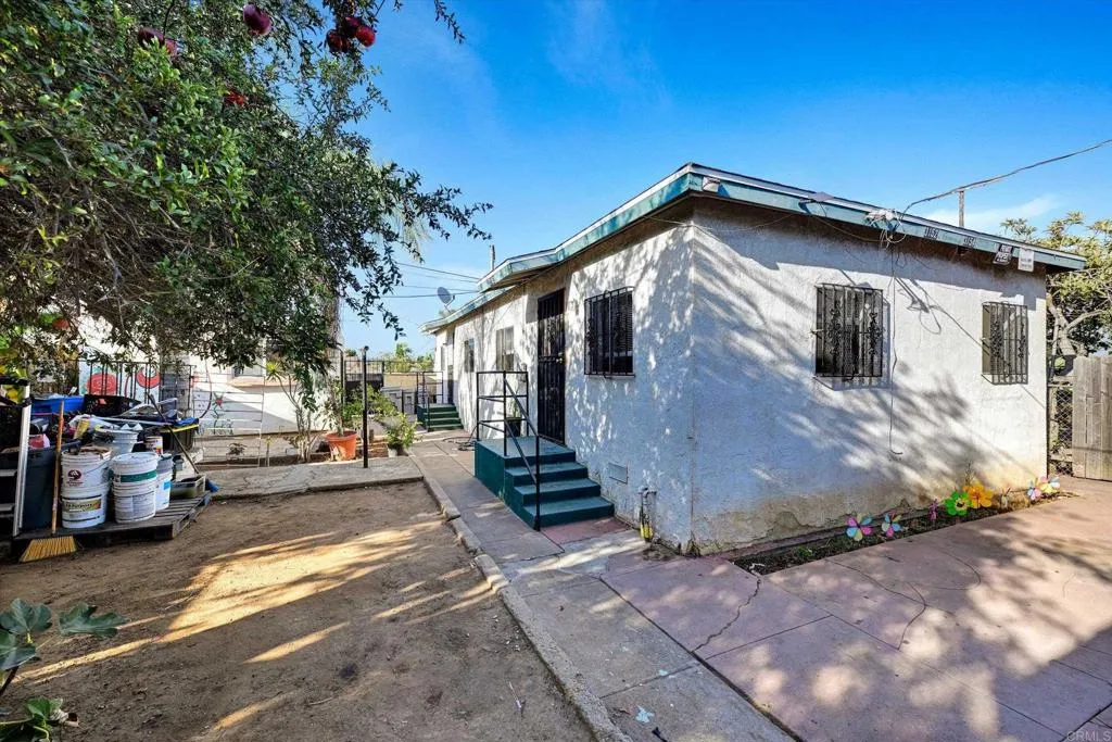 main property photo 1