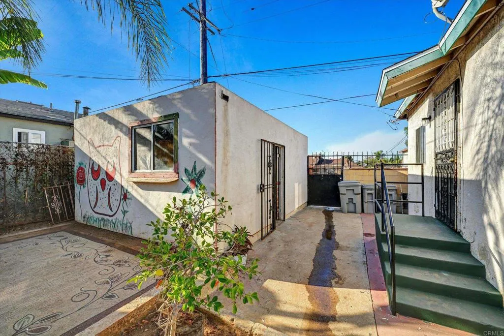 main property photo 3