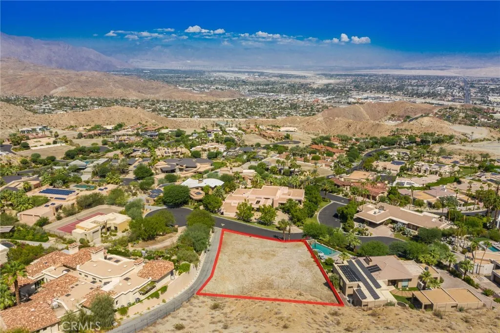 main property photo 3