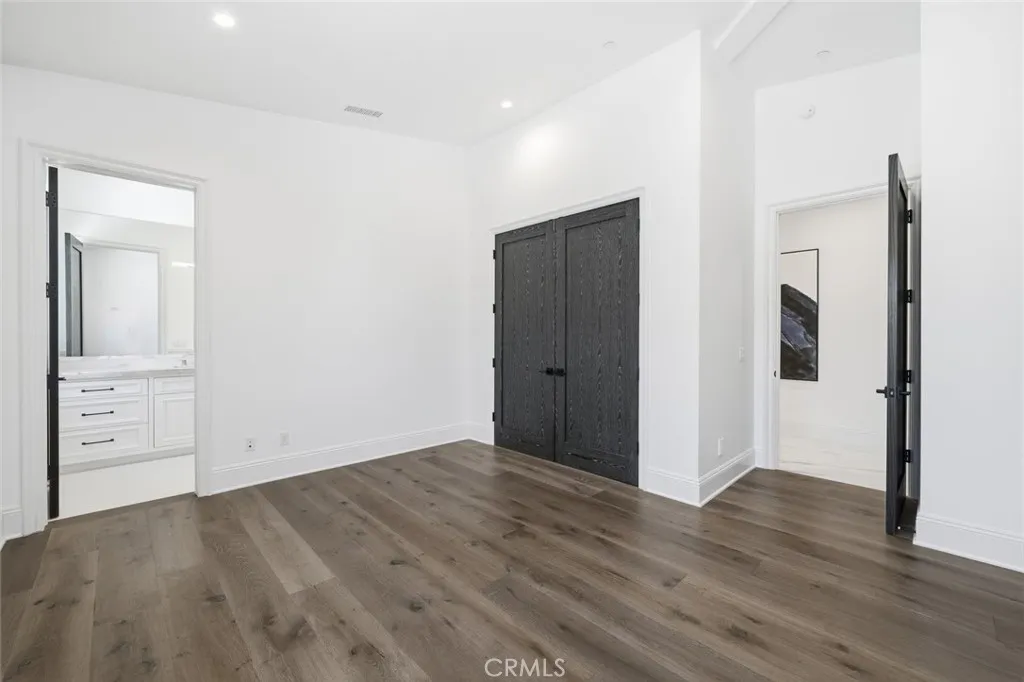 main property photo 67