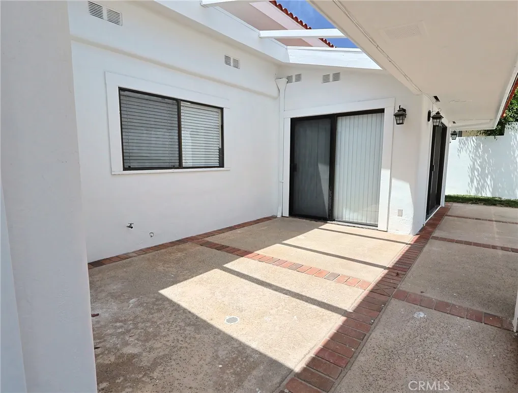 main property photo 60