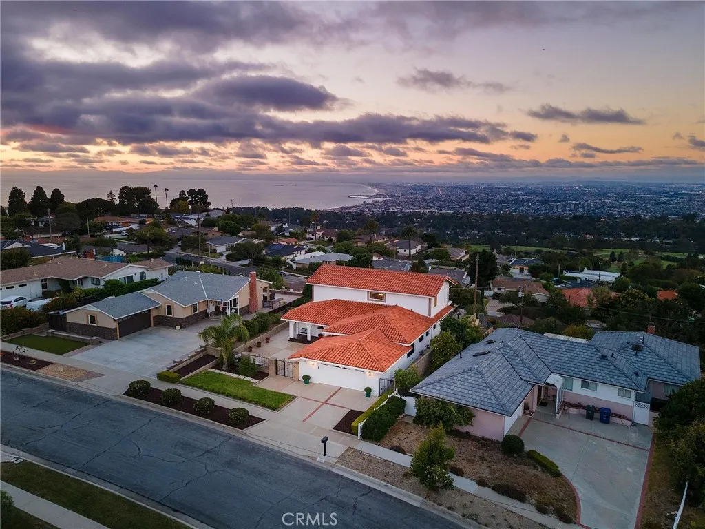 main property photo 73