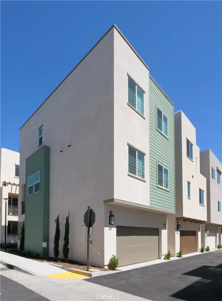 property viewer photo 25