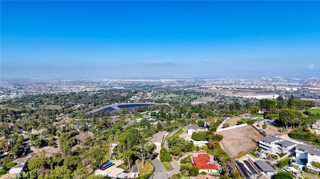 main property photo 65