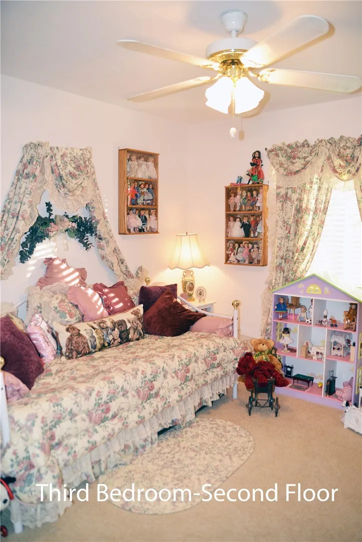 main property photo 12
