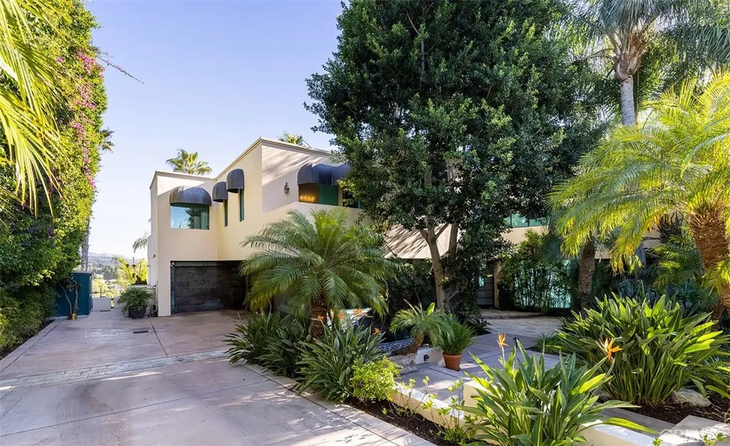 main property photo 43