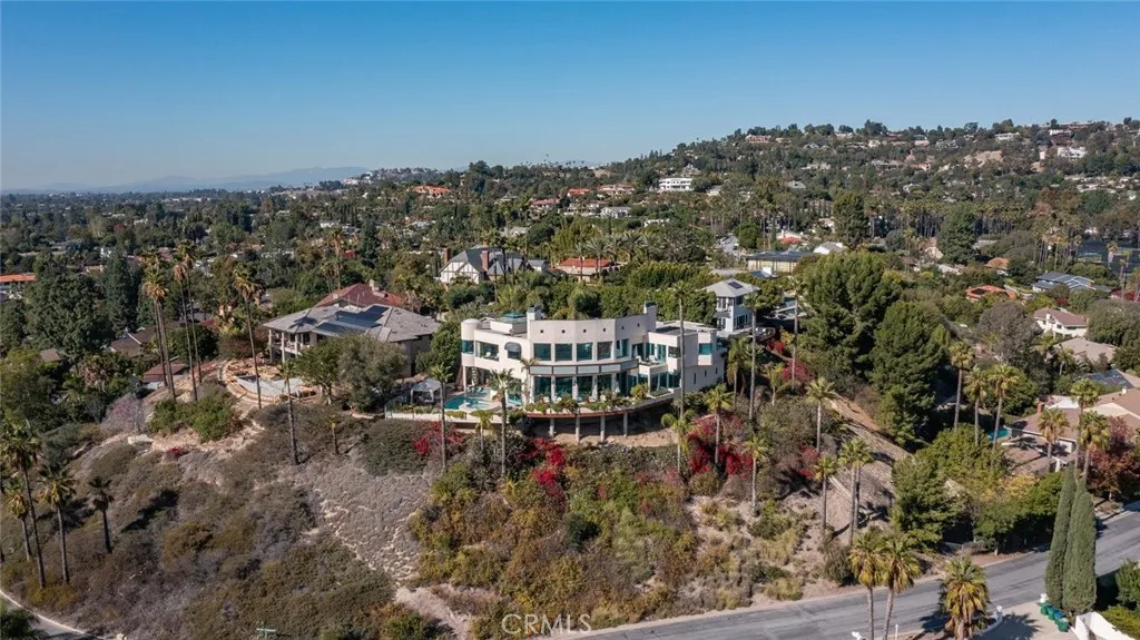 main property photo 62