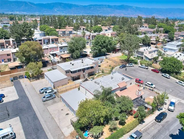 main property photo 17
