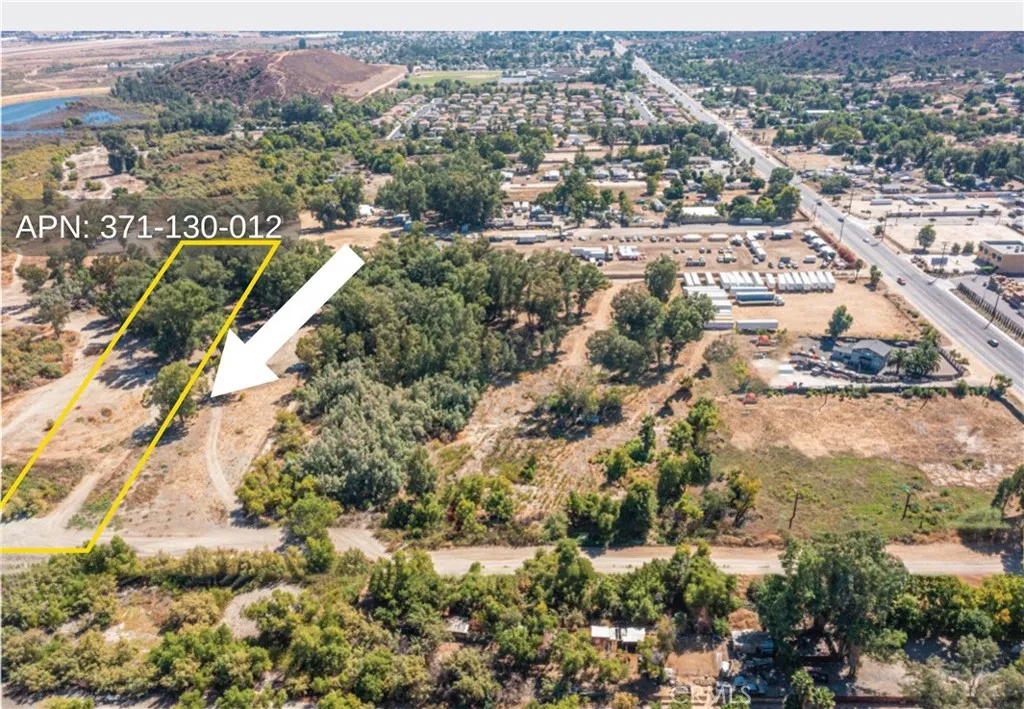 main property photo 17