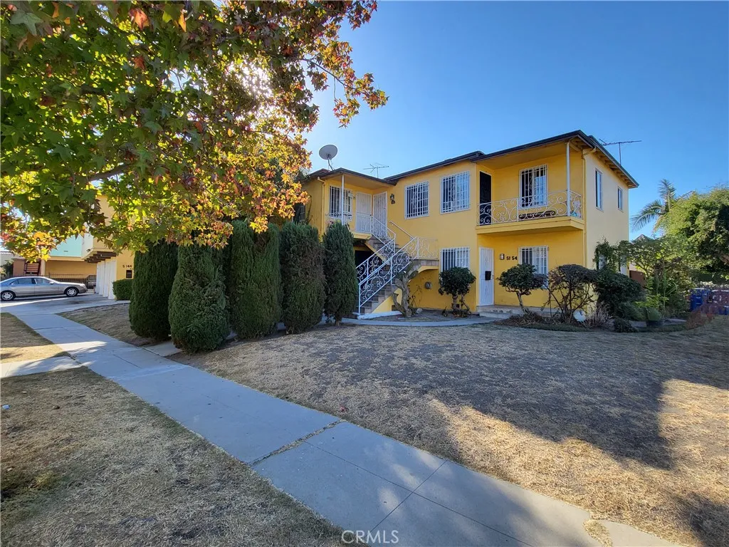 main property photo 9