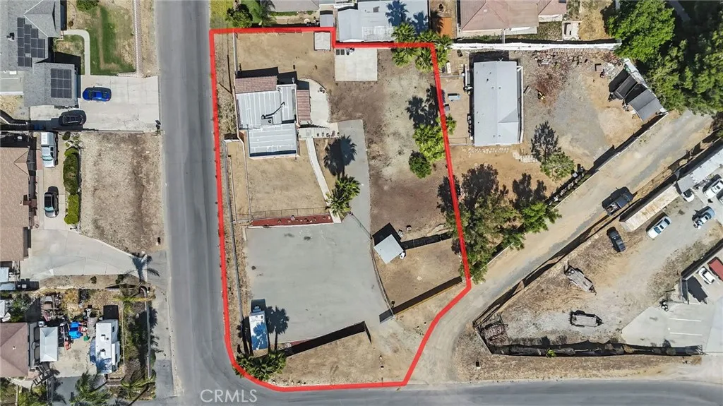 main property photo 33