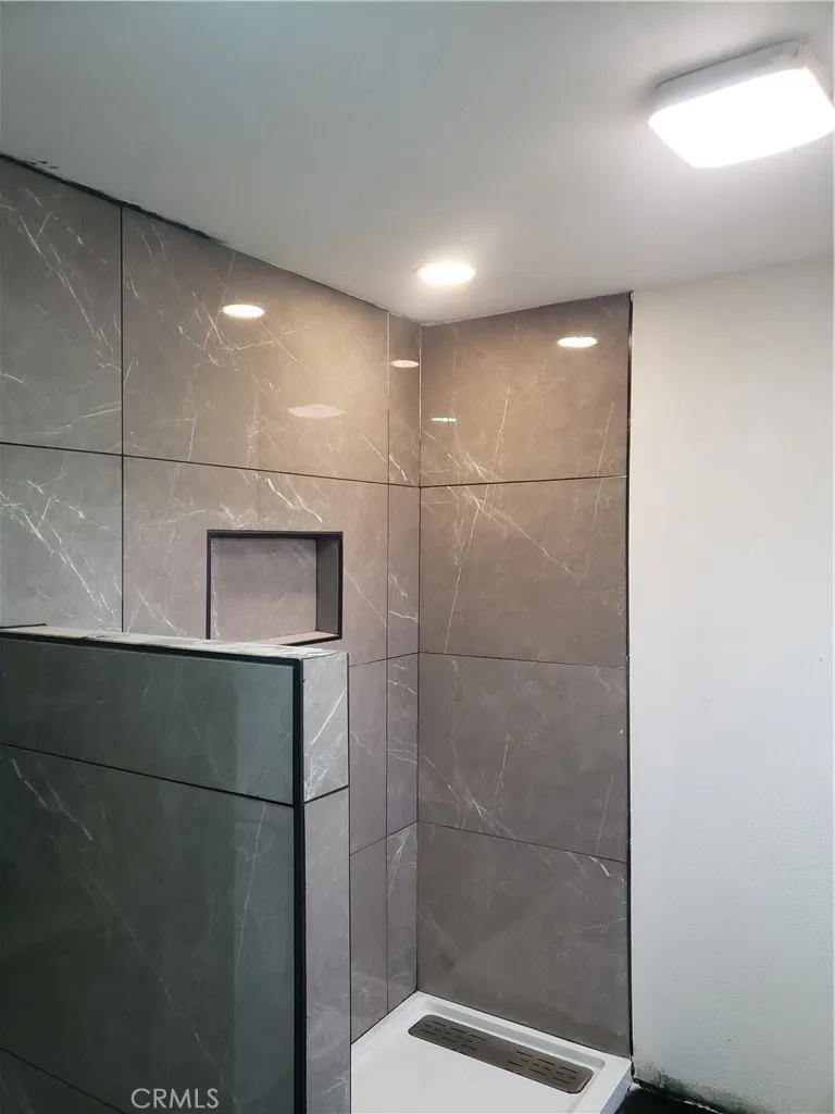 main property photo 66